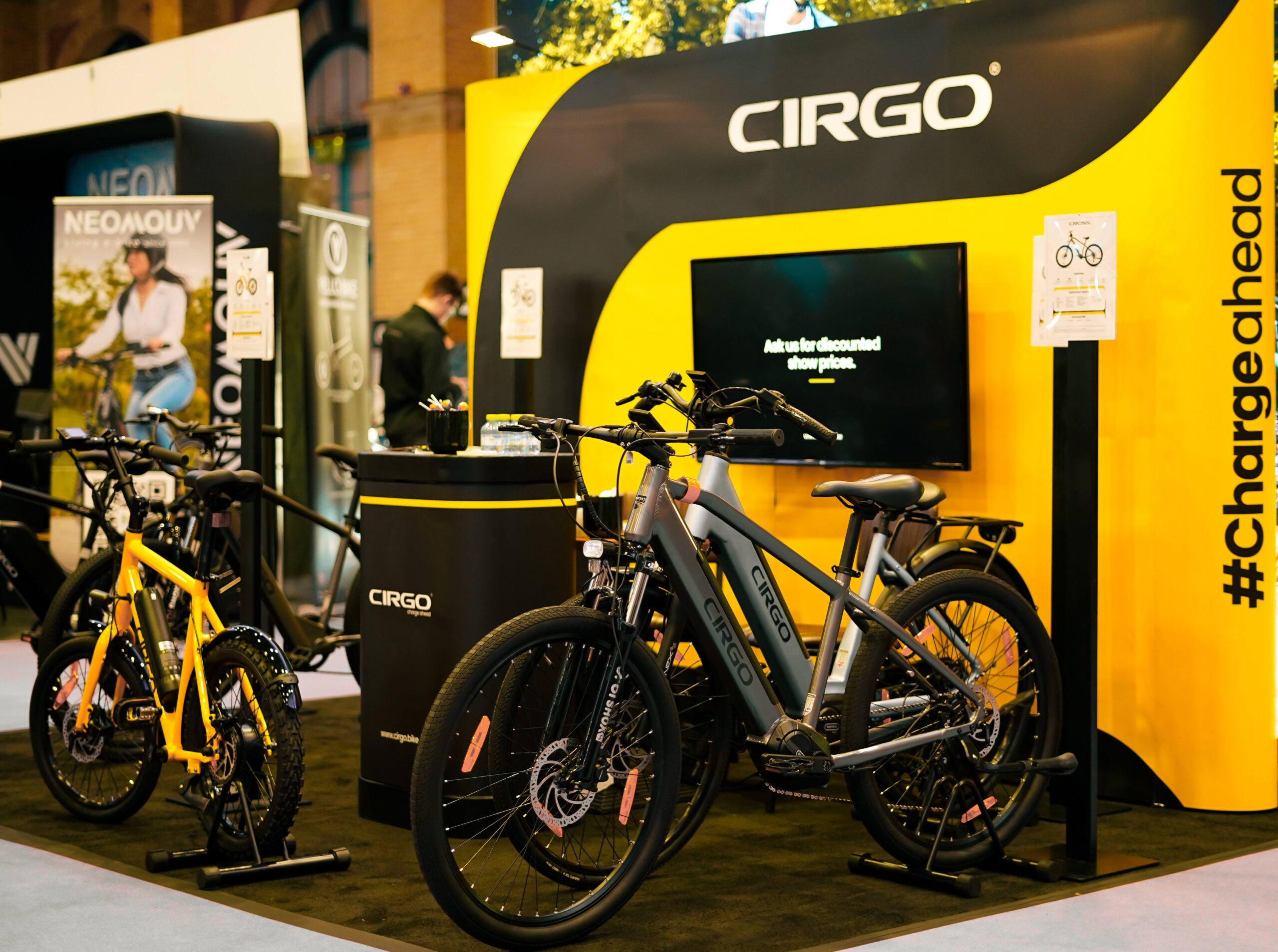CIRGO bikes in trade exhibition with 5 bikes lining to each other.
